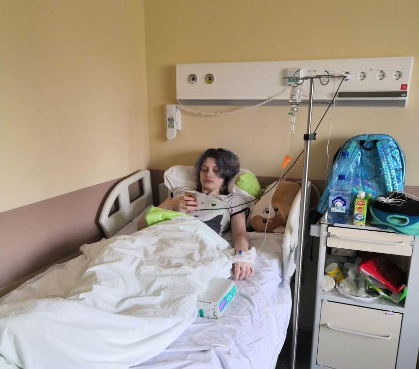 ALICE'S STORY: HOW TO FIGHT FOR THE CHANCE TO  LIVE WHILE THE WHOLE WORLD IS FIGHTING WITH THE VIRUS