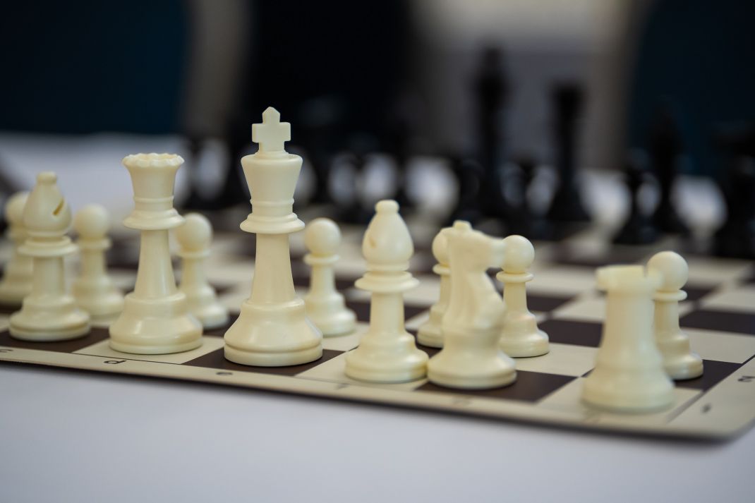 Министр спорта Северного Барханта организовала Открытый Чемпионат по Dice Chess